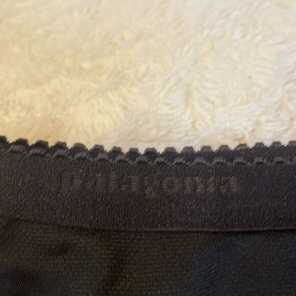 Patagonia- Performance Base Layer Capilene Leggings Black Hiking Outdoor- Size M - Picture 6 of 7